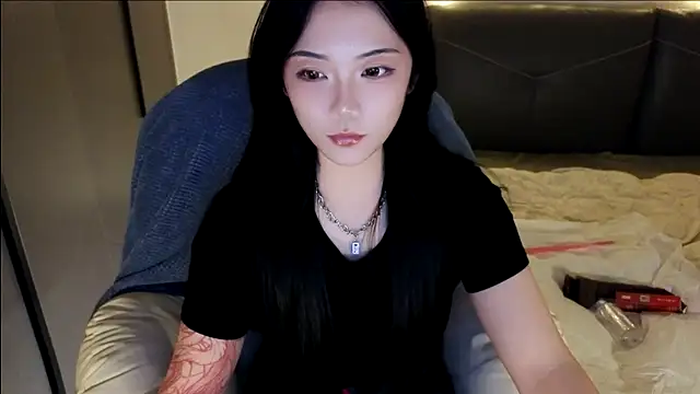 Snapshot of Jennie-007 chatting on November 18, 12:31 pm Jennie-007 online show from November 18, 12:31 pm