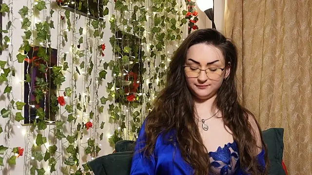 Snapshot of NaughtYHomemadE chatting on March 4, 8:26 pm NaughtYHomemadE online show from March 4, 8:26 pm