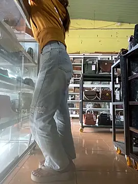 Rosa 998 online show from October 26, 1:00 am