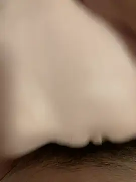 Snapshot of Beijing2000 chatting on November 11, 7:19 am Beijing2000 online show from November 11, 7:19 am