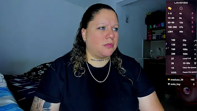 Snapshot of mariana_maze chatting on January 26, 7:21 am mariana maze online show from January 26, 7:21 am