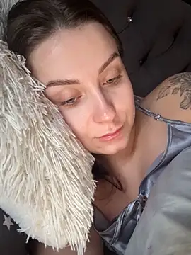 ellie ssexy online show from October 15, 4:23 am