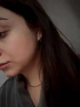 ellie ssexy online show from December 4, 5:39 am