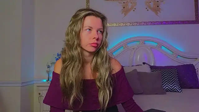 Real Tini online show from October 13, 11:54 am