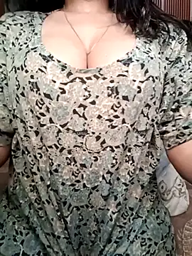 Snapshot of yourkajal chatting on March 21, 2:16 am yourkajal online show from March 21, 2:16 am