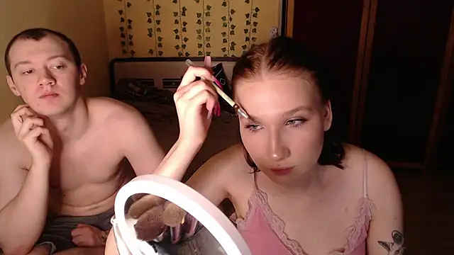 Emma and Tyller online show from February 27, 6:53 pm