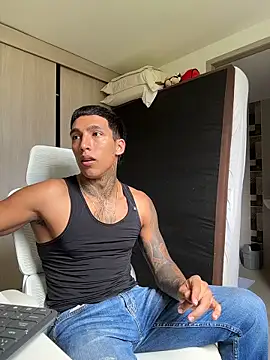 sendfer online show from April 23, 7:38 pm