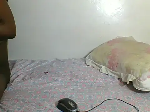 PrincessYankee online show from November 2, 8:17 am