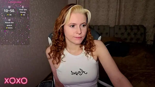 rocky foxy online show from October 23, 10:52 pm