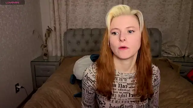 rocky foxy online show from October 30, 10:32 pm