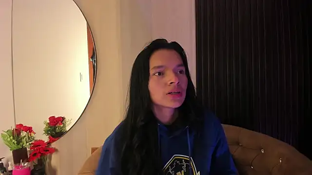  shantal smith online show from April 9, 1:05 am