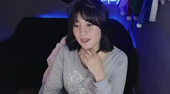 isis diosa online show from December 7, 1:58 am