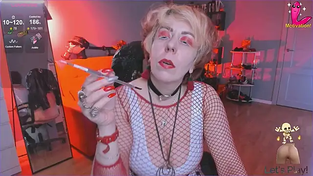 GinaMiracle online show from December 15, 4:50 am