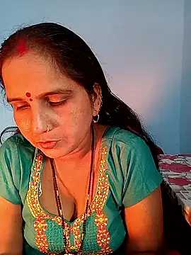 reemacouple007 online show from November 13, 8:57 am