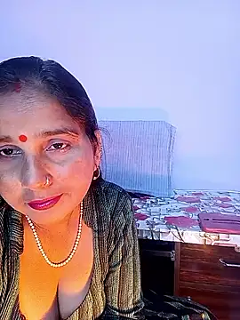 reemacouple007 online show from January 18, 8:23 pm