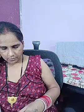 Snapshot of reemacouple007 chatting on June 15, 8:16 am reemacouple007 online show from June 15, 8:16 am