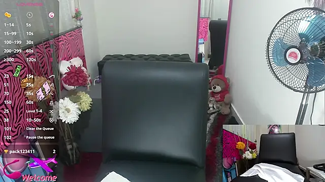 ViickySexy online show from September 30, 7:41 pm