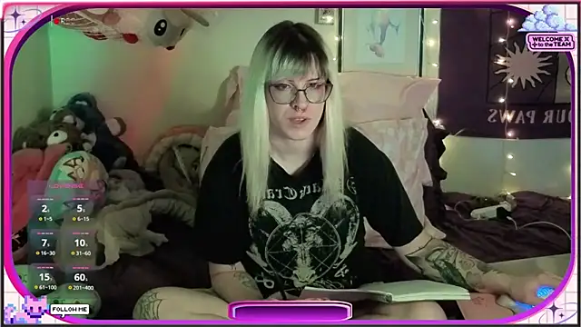 Snapshot of AmbrosiaKitty chatting on February 11, 5:34 am AmbrosiaKitty online show from February 11, 5:34 am