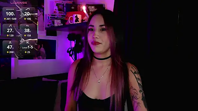 Snapshot of BLACKTSUKI7_ chatting on February 3, 9:31 pm BLACKTSUKI7 online show from February 3, 9:31 pm