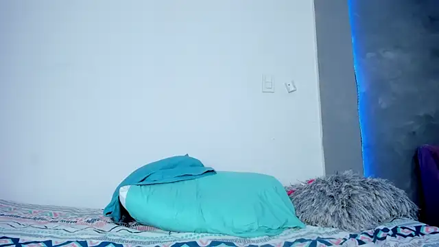 Alexxxholy online show from November 24, 1:00 pm