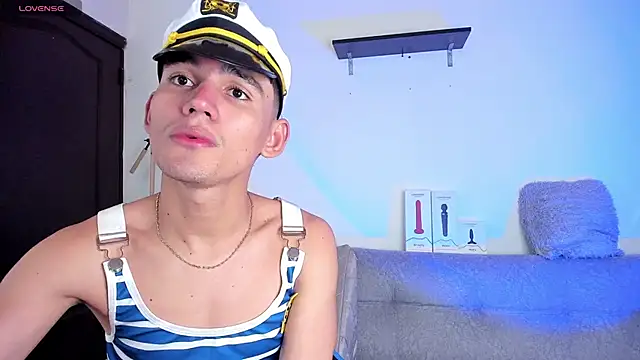 EstebanPerez  online show from February 4, 1:27 pm