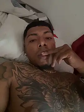 Snapshot of lil_durck777 chatting on January 21, 2:59 pm lil durck777 online show from January 21, 2:59 pm