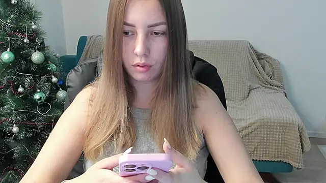 Mia shy1 online show from December 17, 6:52 am