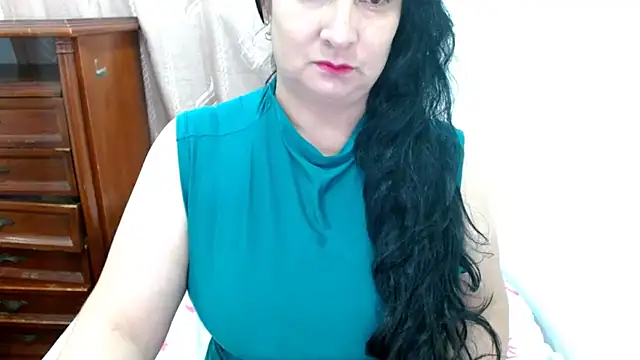 Snapshot of Ashyle chatting on June 29, 1:01 am Ashyle online show from June 29, 1:01 am