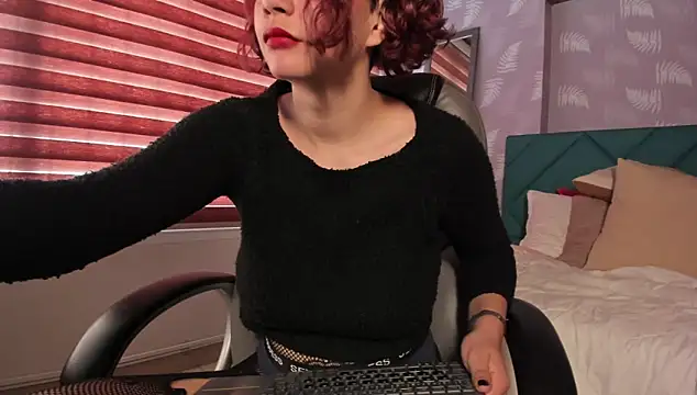 Moony 14 online show from January 4, 5:26 pm