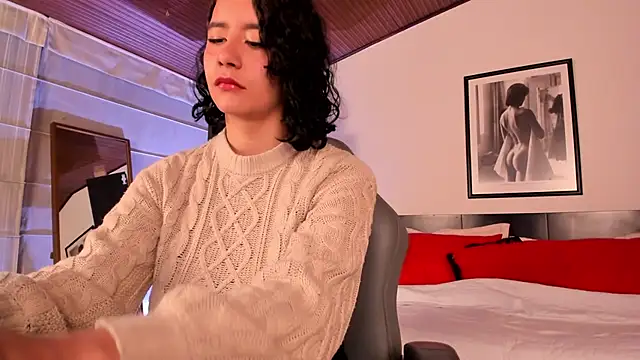 Moony 14 online show from October 17, 1:03 pm