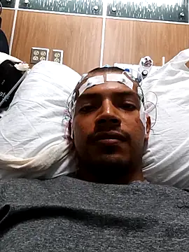 Snapshot of THE-LOVE-BOY chatting on September 22, 10:01 pm THE-LOVE-BOY online show from September 22, 10:01 pm