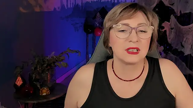 Snapshot of sugar_vivien chatting on October 19, 2:18 pm sugar vivien online show from October 19, 2:18 pm