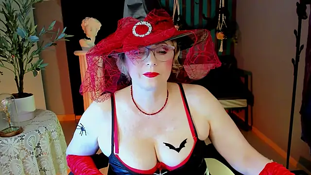 Snapshot of sugar_vivien chatting on October 31, 1:34 pm sugar vivien online show from October 31, 1:34 pm