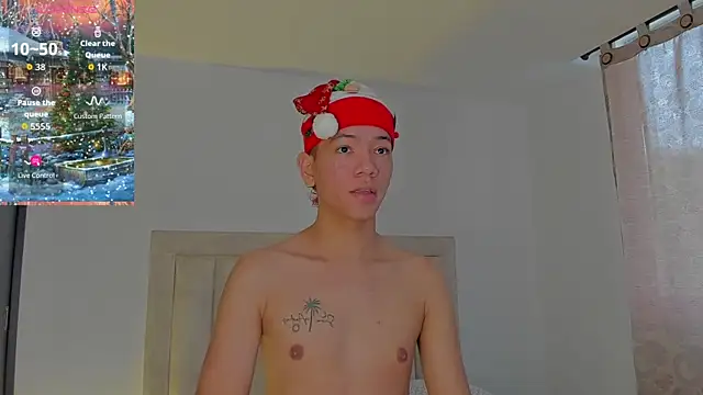 JulianRose 1 online show from December 17, 11:49 am