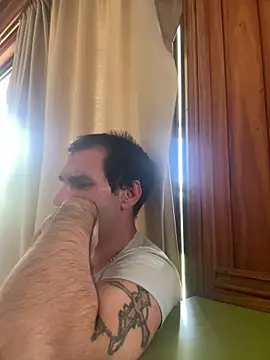 youhavefunandillcum online show from November 19, 3:17 am