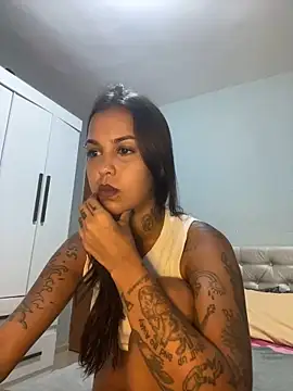 Snapshot of poliannaxx chatting on February 22, 11:35 pm poliannaxx online show from February 22, 11:35 pm