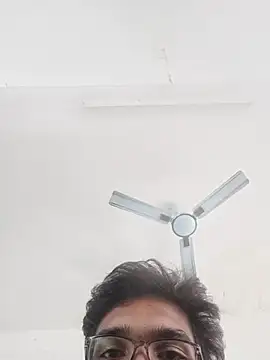 Snapshot of Shivaa- chatting on October 24, 4:42 am Shivaa- online show from October 24, 4:42 am