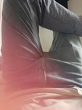 Snapshot of Shivaa- chatting on November 4, 5:28 am Shivaa- online show from November 4, 5:28 am