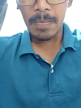 Snapshot of Shivaa- chatting on November 14, 6:12 am Shivaa- online show from November 14, 6:12 am