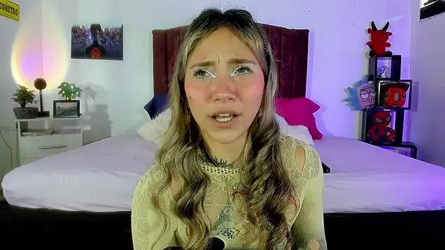 alisson zafiro  online show from January 13, 3:04 pm