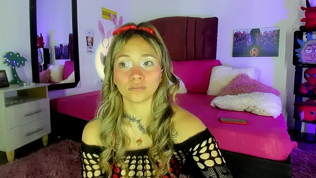 alisson zafiro  online show from January 24, 9:06 am