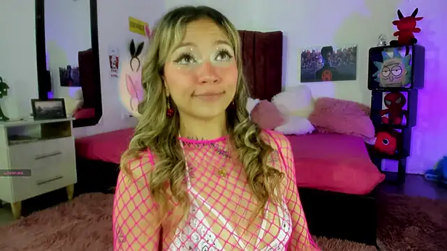 alisson zafiro  online show from February 2, 2:59 am