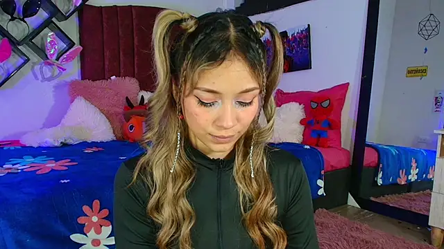 alisson zafiro  online show from February 22, 3:12 am