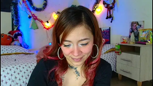 alisson zafiro  online show from December 22, 3:58 am