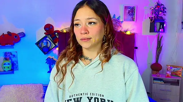 alisson zafiro  online show from February 27, 3:28 am