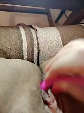 xxcatwomanxx online show from February 6, 8:23 pm