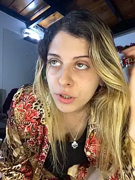 FlorBich online show from December 4, 11:46 pm