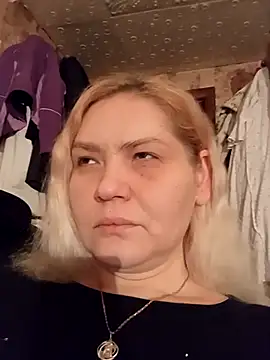 Snapshot of Minna_Jeannie chatting on February 4, 1:44 am Minna Jeannie online show from February 4, 1:44 am