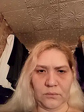 Snapshot of Minna_Jeannie chatting on February 12, 1:55 am Minna Jeannie online show from February 12, 1:55 am