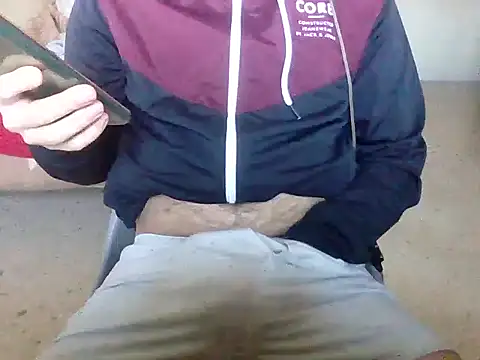 Snapshot of CummedCock chatting on February 5, 11:55 am CummedCock online show from February 5, 11:55 am